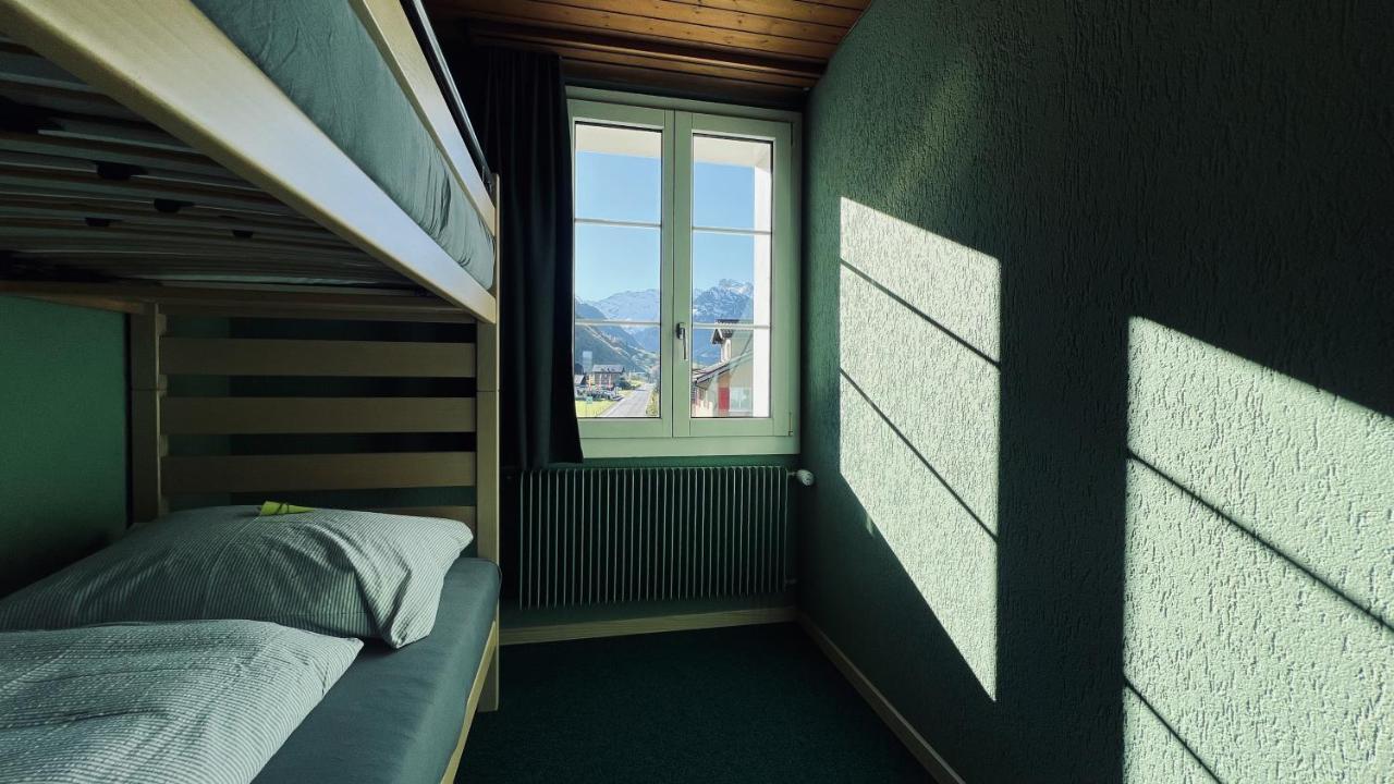Hotel Alpina Einhorn - Self-Check-In Wolfenschiessen ภายนอก รูปภาพ