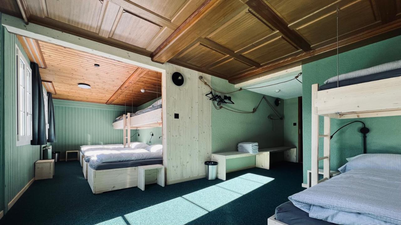 Hotel Alpina Einhorn - Self-Check-In Wolfenschiessen ภายนอก รูปภาพ