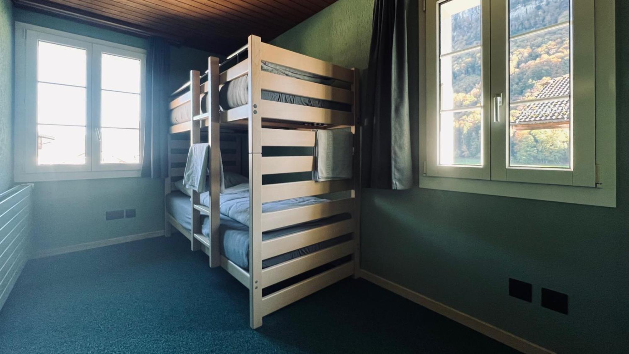 Hotel Alpina Einhorn - Self-Check-In Wolfenschiessen ภายนอก รูปภาพ