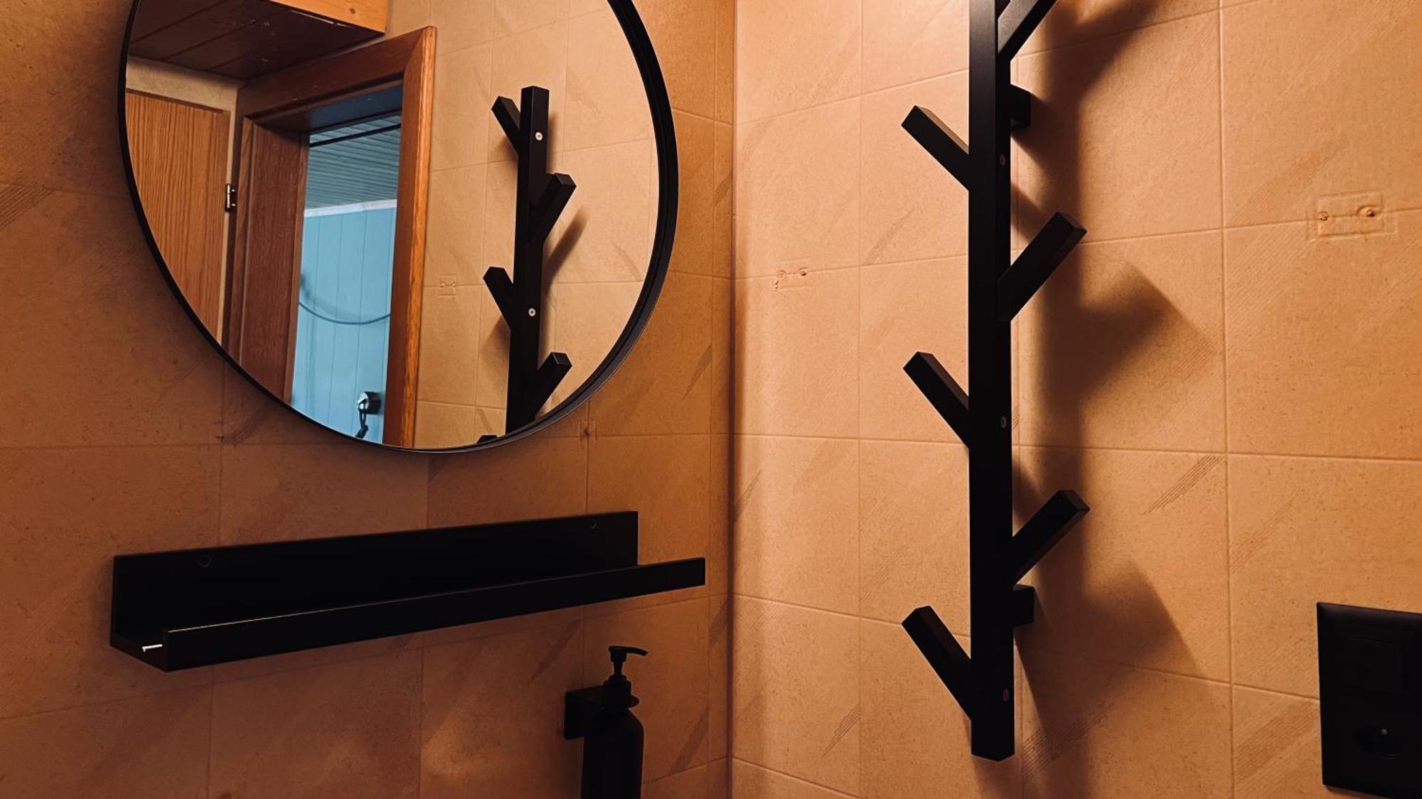 Hotel Alpina Einhorn - Self-Check-In Wolfenschiessen ภายนอก รูปภาพ